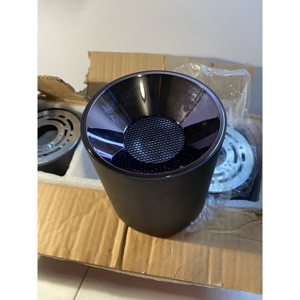 Okeli black set of 3 modern in ceiling light never used took out of box picture